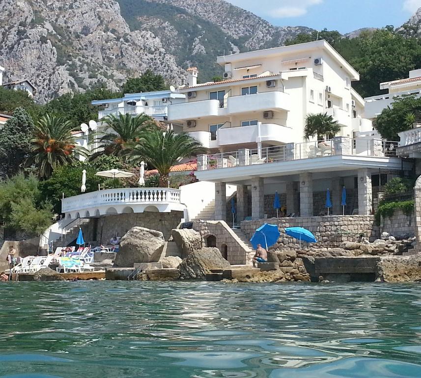 Apartments Villa Mare Mar ซูโตมอเร ภายนอก รูปภาพ