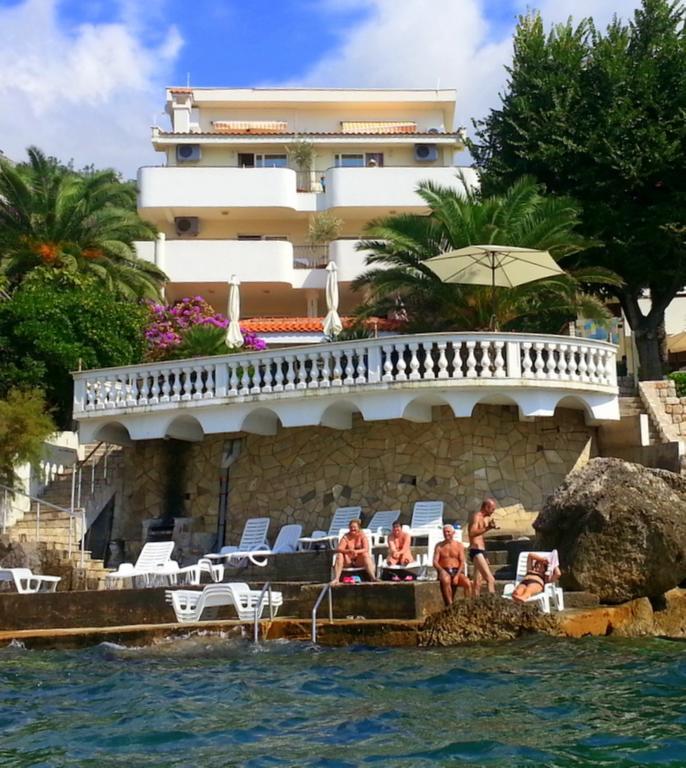 Apartments Villa Mare Mar ซูโตมอเร ภายนอก รูปภาพ