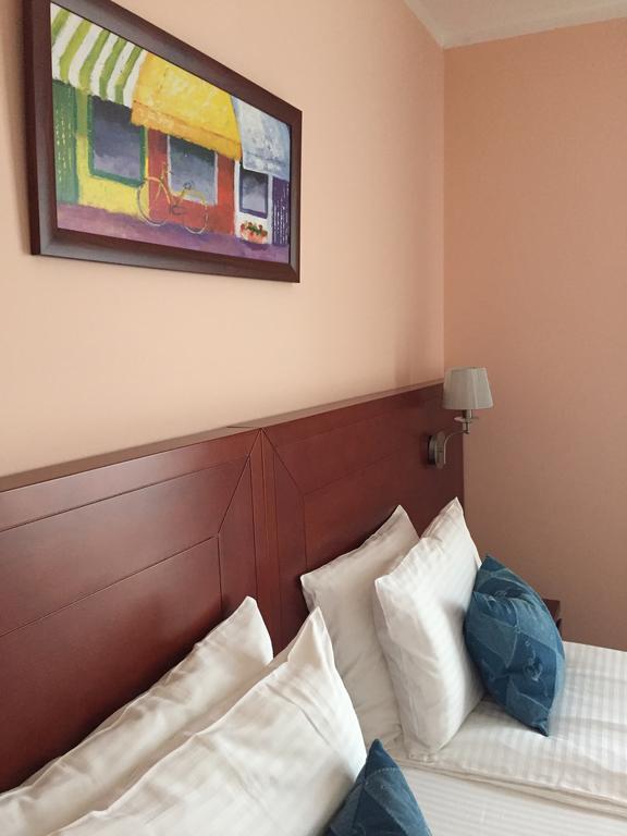Apartments Villa Mare Mar ซูโตมอเร ภายนอก รูปภาพ
