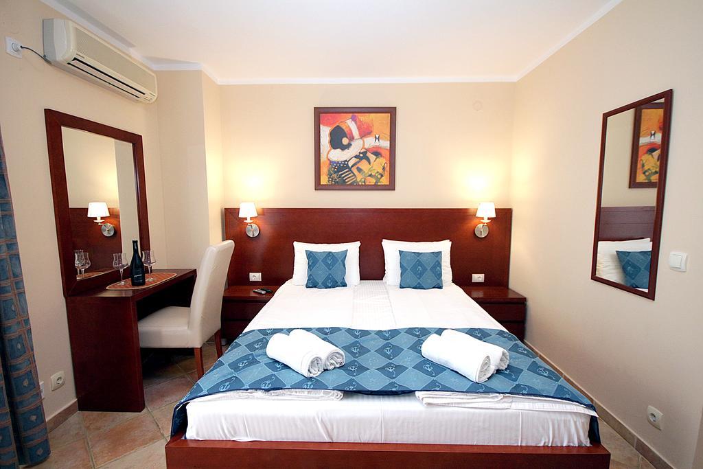 Apartments Villa Mare Mar ซูโตมอเร ภายนอก รูปภาพ
