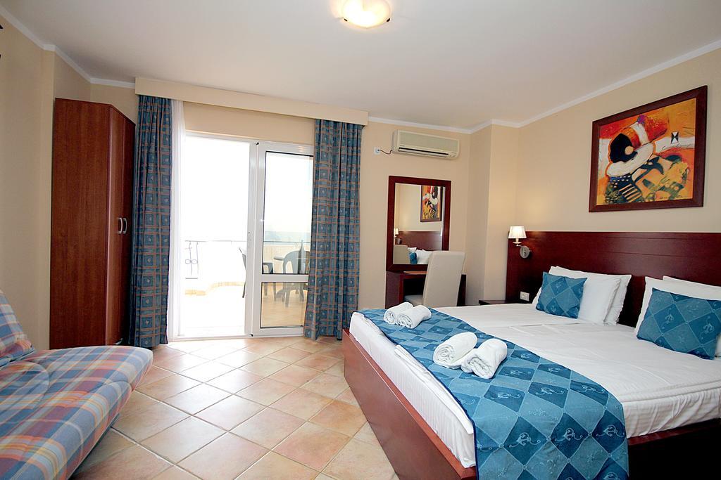 Apartments Villa Mare Mar ซูโตมอเร ภายนอก รูปภาพ